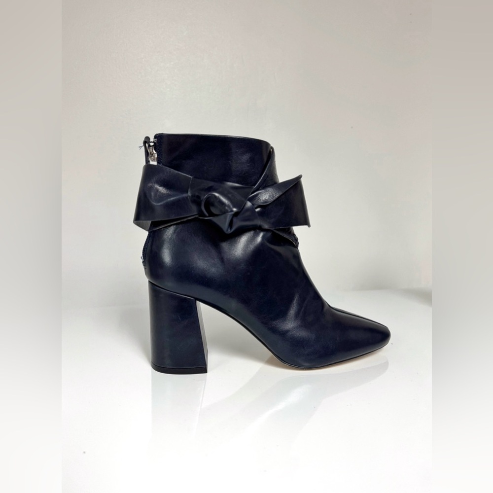 ZARA NWT Navy Blue Leather Elegant Black Ankle Heels Boots 7.5 38